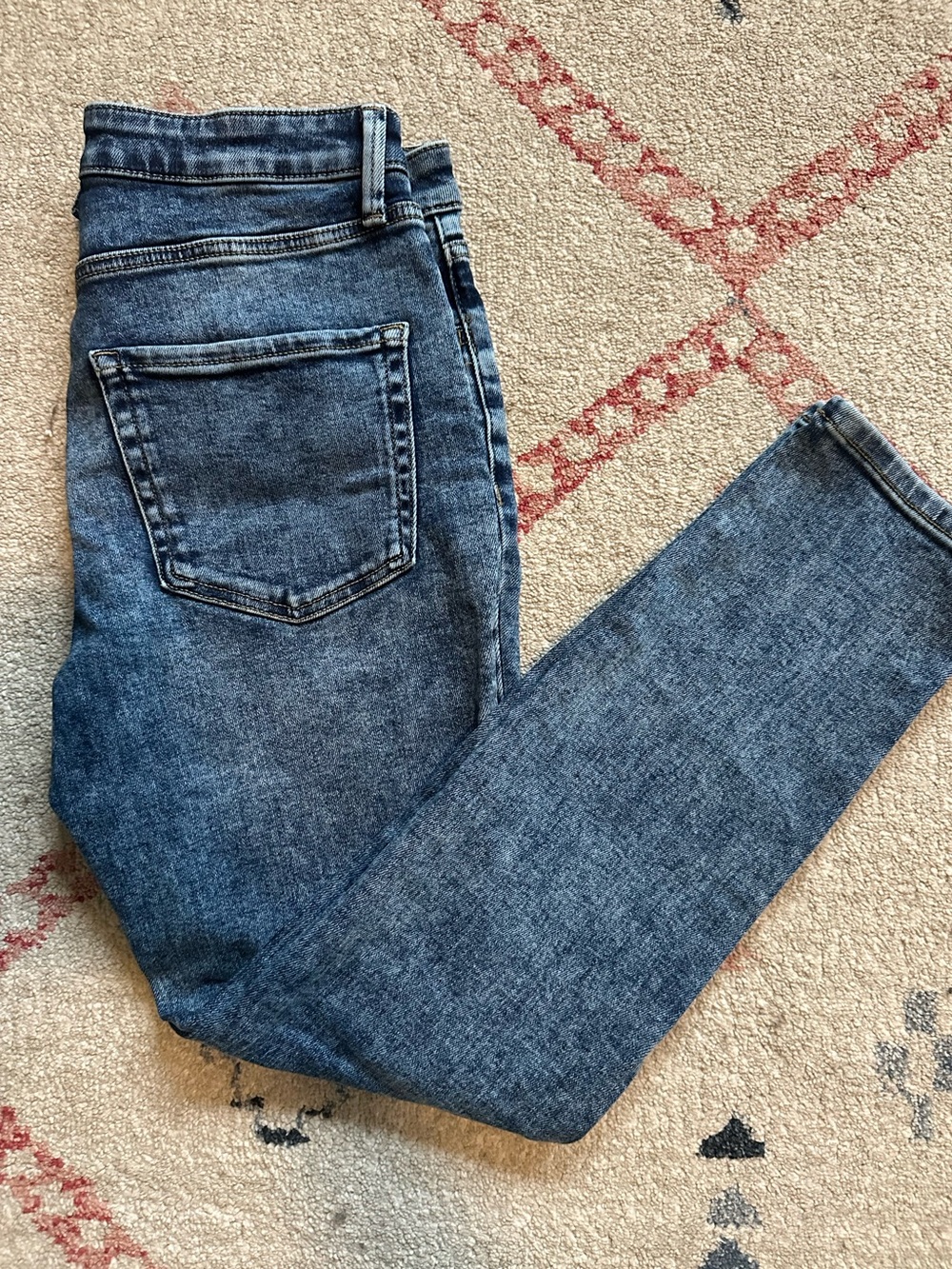 LC Lauren Conrad Mid Rise Skinny Jeans